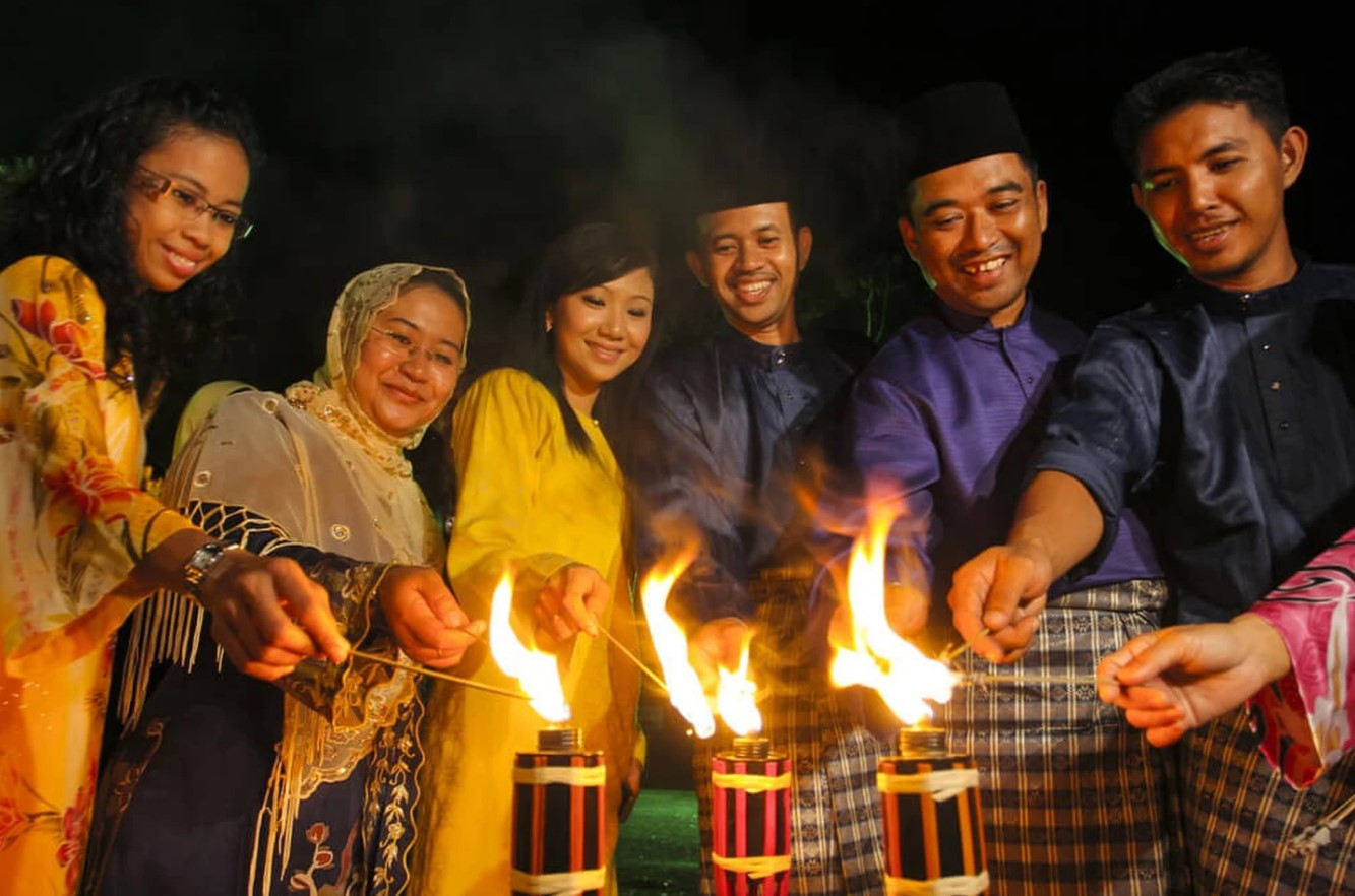 Things You Should Know About Hari Raya Open House